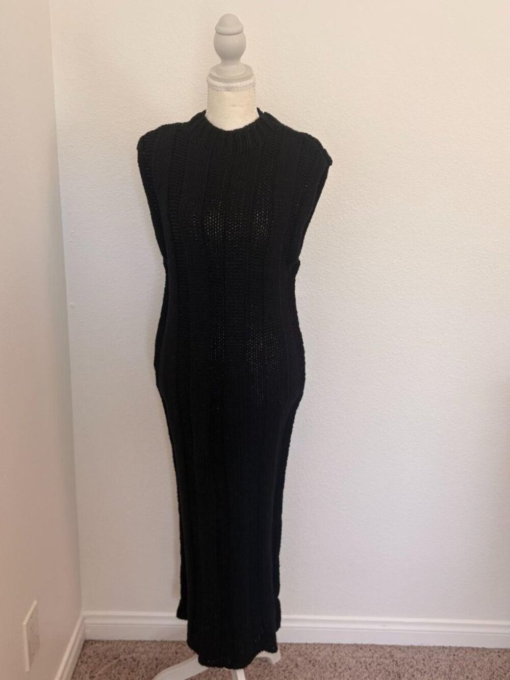 Chic and versatile Free People Beach maxi dress Size XS